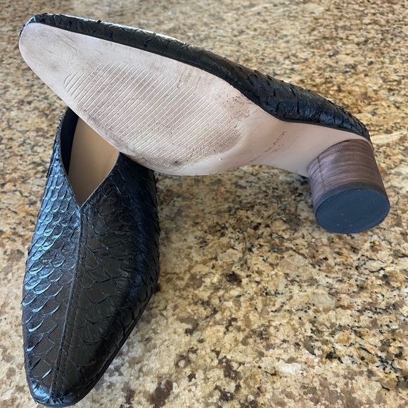 Brand All Black 36.5 us 6 loafers - Picture 4 of 4